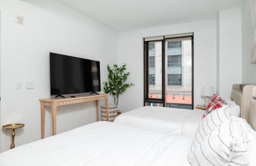 Bay Village Apartamento | Back-Bay Upscale Central Condo Rooftop & Parking