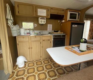 Fingal Otro | Back Beach Beryl Ocean Bay Getaway PL