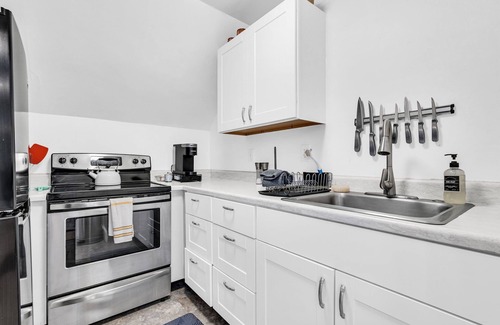 Oakdale Apartamento | Back Cove Gem ★ 5 minutos al puerto viejo ★ Brillante y nuevo