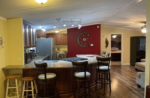 Eutawville Casa | Back in the Back Lake House, Lake Marion, SC