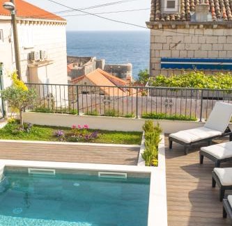Pile Apartamento | Back in Time Luxury Dubrovnik 2
