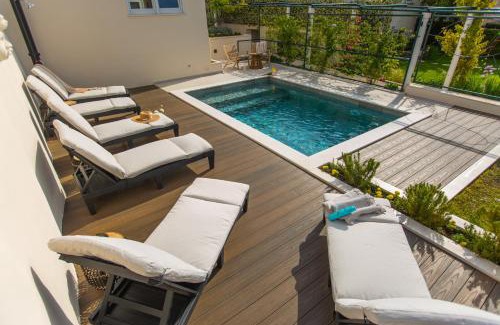 Pile Apartamento | Back in Time Luxury Dubrovnik 2