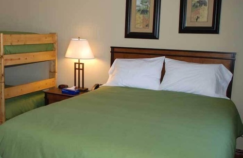 Norwood Hotel | BackCountry Inn