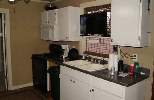 Venice Alquiler De Eote | Backlash Houseboat for Rent in Venice