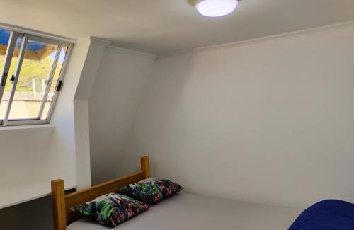 Renca Casa | Backpackers House - Near The Airport