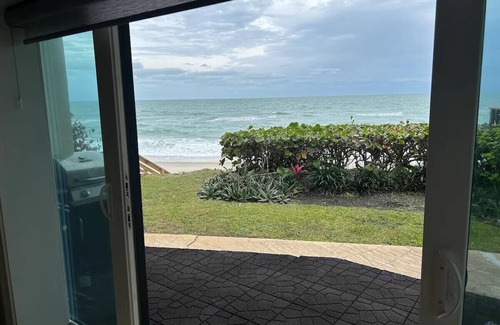 New Melbourne Beach Casa | Backyard Beach House - Breathtaking Ocean Oasis On a Private Beach