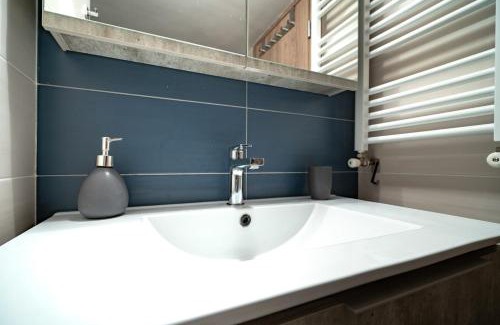 Nea Chalkidona Apartamento | Backyard Bliss in Ano Patisia by ΜΡS