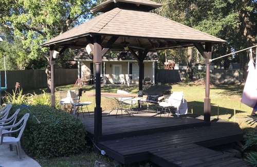 Milton Cabaña | Casa de la piscina casa de campo y cenador