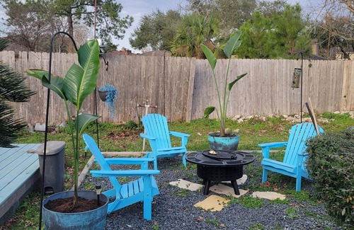Barker Casa | Backyard oasis