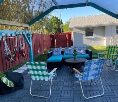 Port Saint Lucie Casa | Backyard Oasis