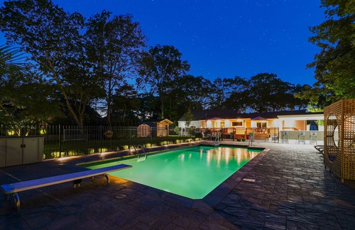 Shirley Casa | Backyard oasis.