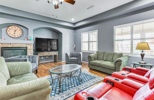 Laveen Village Casa | Backyard Oasis with Fire Pit Laveen Village Retreat