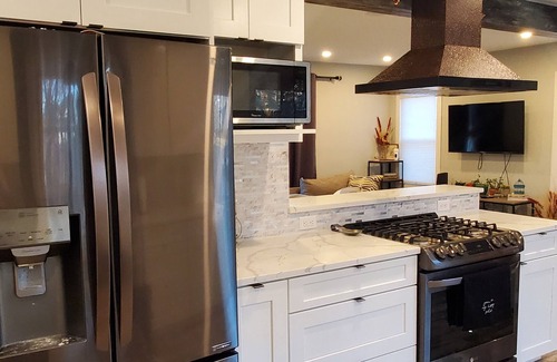 Valparaiso Casa | Backyard Park Access & Walking Distance Downtown Valpo