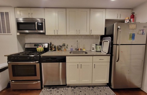 Ocean Hill Casa | Backyard Private 2 Bedroom in Bushwick Brooklyn