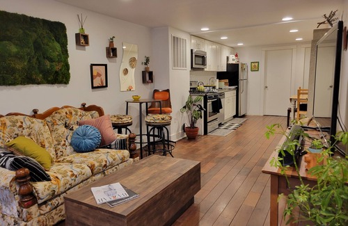 Ocean Hill Casa | Backyard Private 2 Bedroom in Bushwick Brooklyn