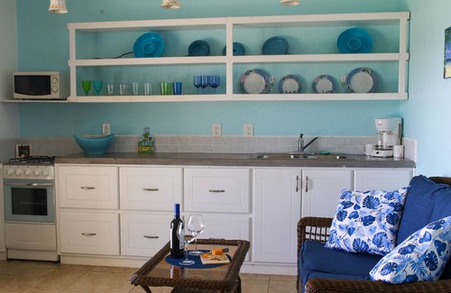 Isla de Utila Apartamento | Backyard snorkeling with stunning views!