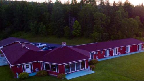 Baddeck Hotel | Baddeck Inn
