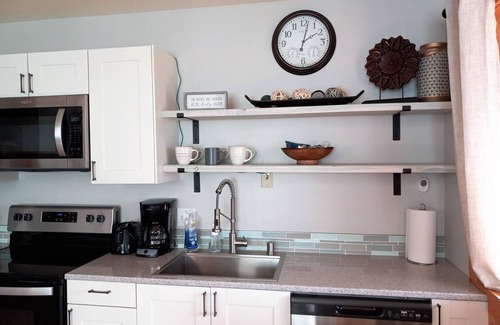 Poynette Condominio | Badger Digs - A Lofted Condo on the Wisconsin River