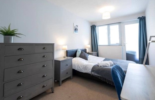Winchester Casa | Badger’s Rest - home from home for contractors