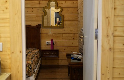 Badrinath Hotel | Badri Resort Mana, Badrinath