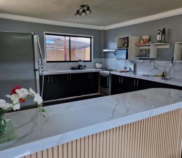 Puerto Baquerizo Moreno Casa | Bahía Gardner