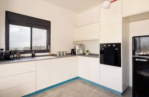 Haifa Apartamento | Bahai Gardens Penthouse by Sea N' Rent