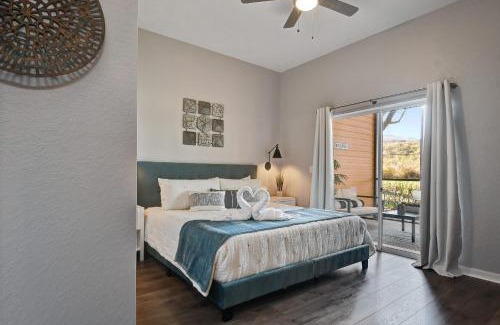 Bahama Bay Casa | Bahama Bay New Modern 2 Bedroom patio sleep 6