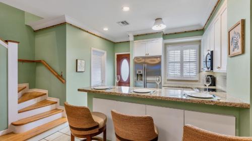 Bahama Village Casa | Bahamian Bamboo by Last Key Realty