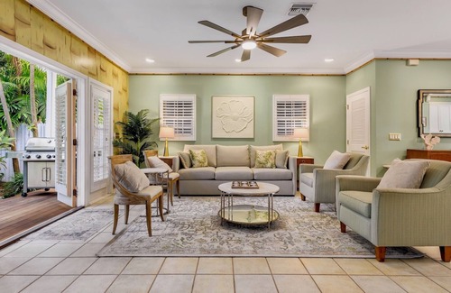 Bahama Village Casa | << BAHAMIAN BAMBOO @ THE ANNEX >> Home Near Duval & Beach + ÚLTIMOS SERVICIOS CLAVE ...