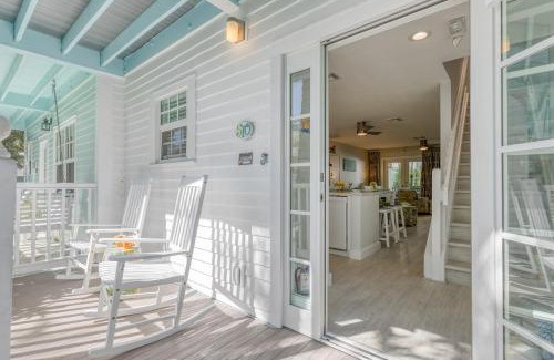 Bahama Village Casa | Bahamian Reed by AvantStay Walk to Everything w Community Pool Week Long Stays Only