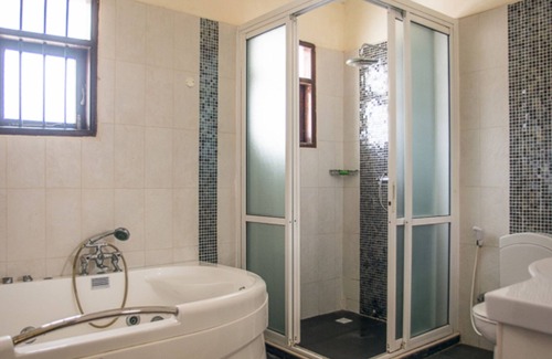 Diani Beach Hotel | Bahari Dhow Beach Villas