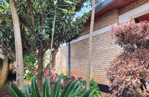 Butare Casa | BahEJ House