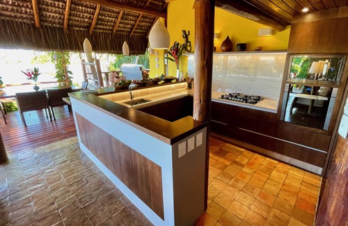 Curuipe Casa | Bahia Beach House, 2 - 7 people. Amazing location and sea views
