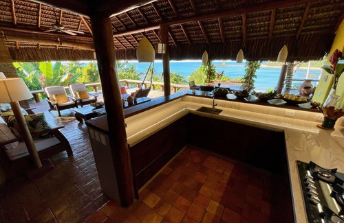 Curuipe Casa | Bahia Beach House, 2 - 7 people. Amazing location and sea views