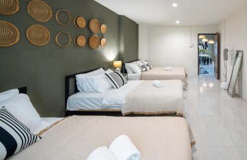 Chom Phon Casa | Bai Bua House Chatuchak