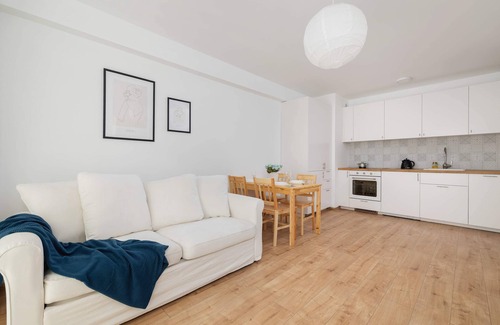 Katowice Apartamento | Baildona 18C | Bright Apartment | Balcony, Parking