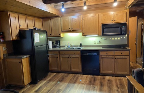 Baileys Harbor Cabina | Bailey's Harbour Cabin Aislado en Woods, a poca distancia de Kangaroo Lake-DUPLEX
