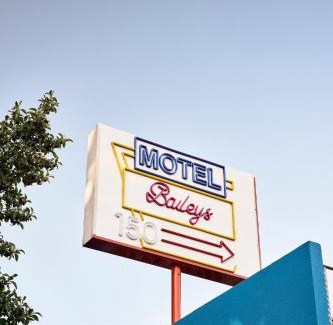East Perth Hotel | Baileys Parkside Motel by VetroBlu