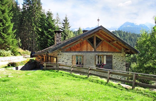 Predazzo Casa | Baita El Deroch by Interhome