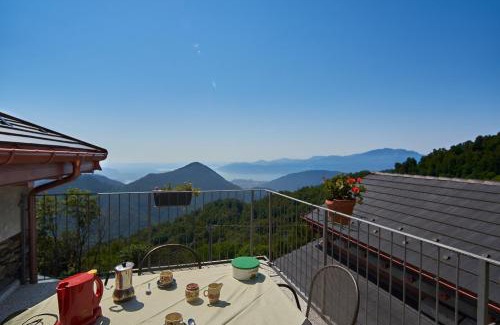 Intragna Casa | Baita Michele con Terrazzo e bellissima Vista Lago x 4 Persone