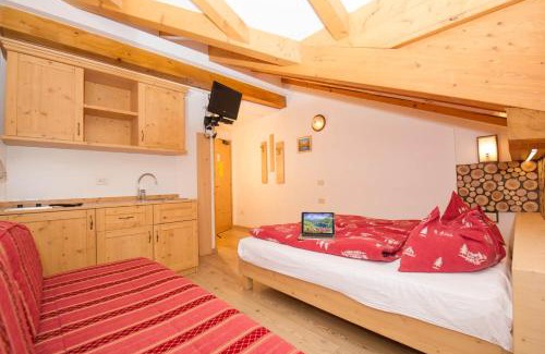 Vermiglio Hotel | Baita Velon