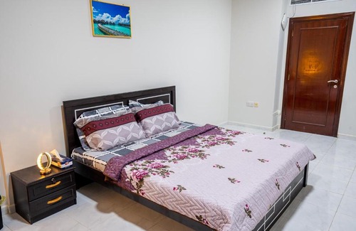 Mussafah Casa | BAITH AL JANNAH L L C - Working Professional - Peaceful Daily and Weekly Room