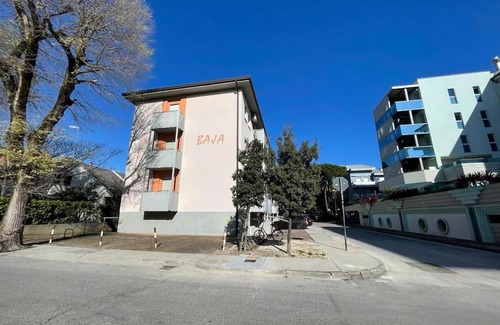 Bibione Lido dei Pini Apartamento | Baja Moderno Trilocale vicino al mare