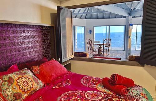 Ensenada Cama Y Desayuno | Baja Off the Grid, Luxury Nature Glamping Retreat