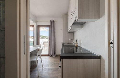 Baja Sardinia Apartamento | Baja Sardinia Terrazza un passo dal Mare - AC