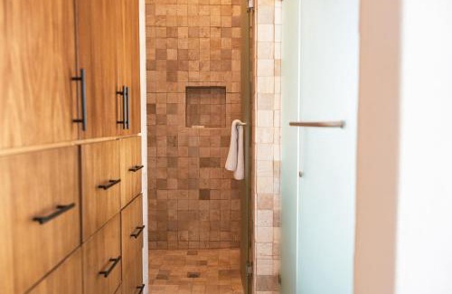 La Ventana Apartamento | Baja Winds Condo poolside