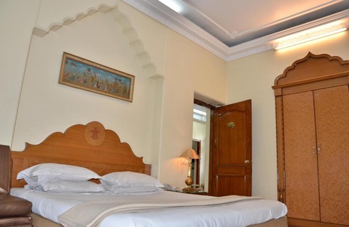 Karol Bagh Casa | Bajaj Indian Home Stay