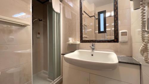 Gianola Hotel | BAJAMAR BEACH HOTEL
