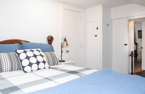 Florence Cabaña | Baker’s Cottage on 1 acre