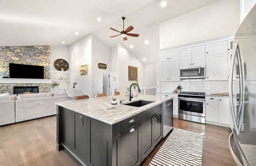 Ferndale Casa | BakerView Retreat 4-bedroom house in Ferndale